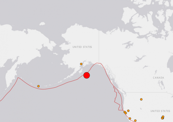 Геослужба США зафиксировала мощное землетрясение у берегов Аляски