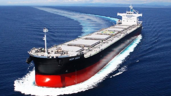 У берегов Западной Африки исчез танкер с 22 моряками на борту