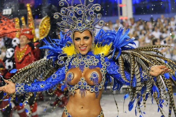 В Бразилии стартовал традиционный карнавал
