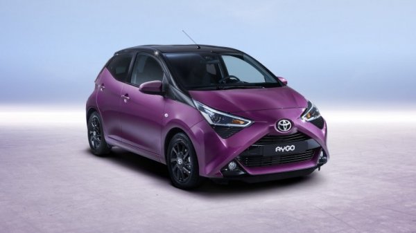 Компактный хэтчбек Toyota Aygo получил обновление