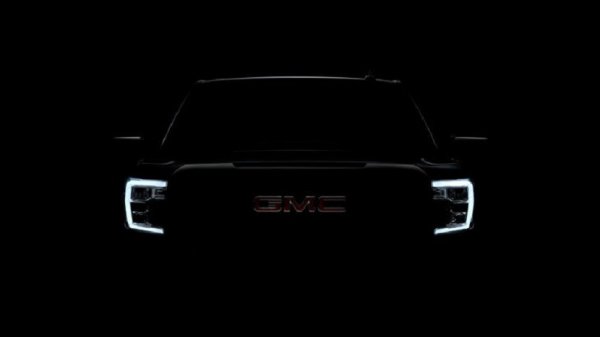 Опубликован первый тизер пикапа GMC Sierra нового поколения