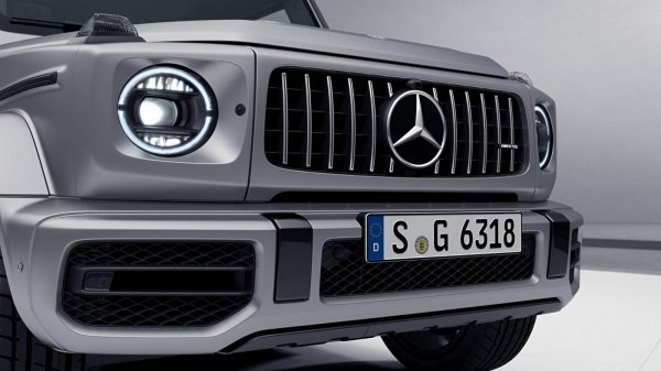 «Заряженный» внедорожник Mercedes-AMG G63 получил «Ночной пакет»
