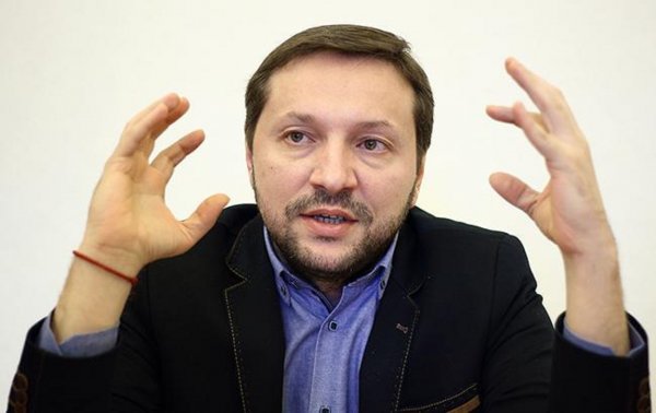 Помощник потерявшего сознание украинского министра рассказал о его самочувствии