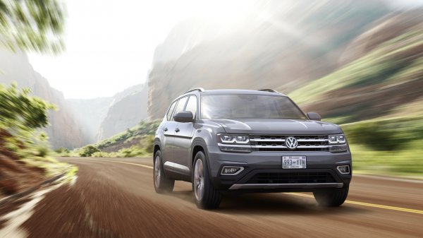 Volkswagen откроет прием заказов на новый Teramont в России 12 марта