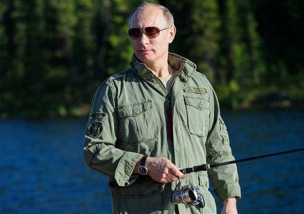 Путин верит в народные приметы и не хочет знать свое будущее