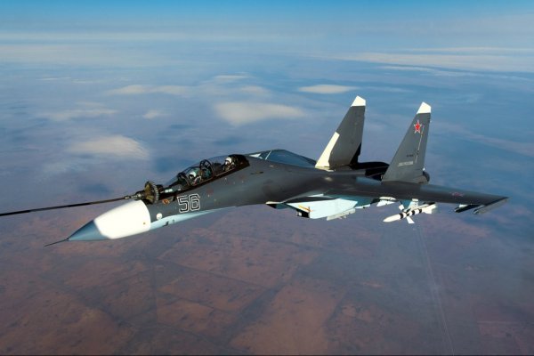 Россия приняла на вооружение новые истребители Су-30СМ