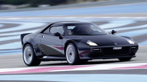 Возрождённое купе Stratos показали на видео перед премьерой в Женеве