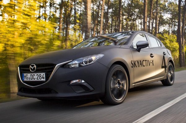 Новый двигатель Mazda Skyactiv-X сокращает расход топлива на 30%