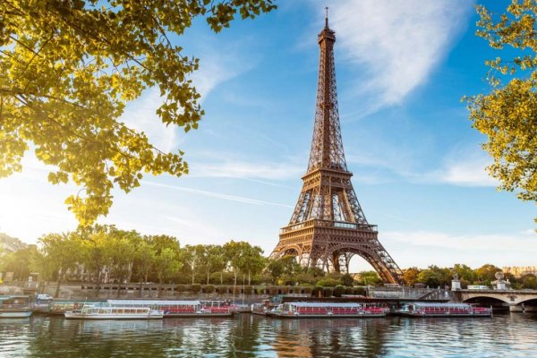 В элитном районе Парижа откроется отель Bulgari с огромным бассейном