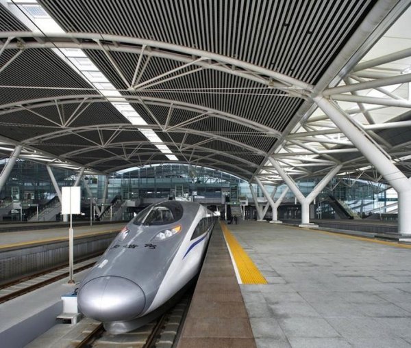 В Китае испытан поезд длинной 415 метров на скорости 350 километров в час