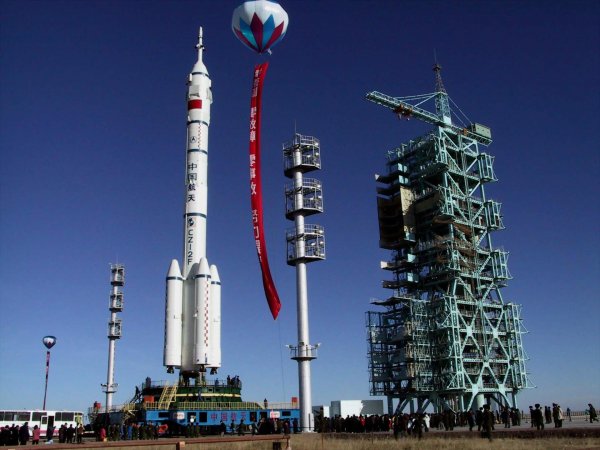 КНР отправит в космос спутник для зондирования Земли на расстоянии