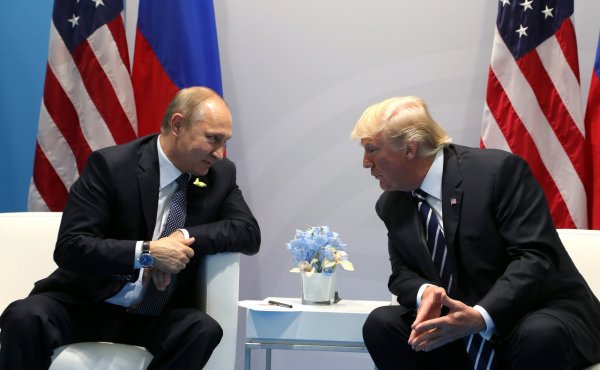 Белый дом не собирается поздравлять Путина с победой на выборах
