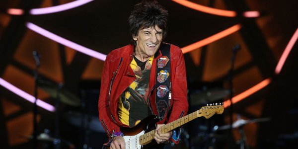 Гитарист The Rolling Stones смог победить рак легких