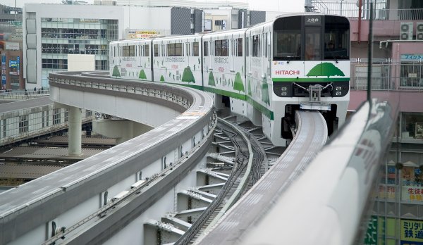 В Шанхае запустили автоматическую ветку метро
