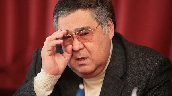 Кемеровского губернатора Амана Тулеева ожидает забвение