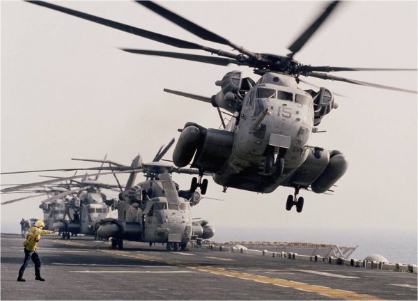 В США при крушении вертолета погибли четыре военных
