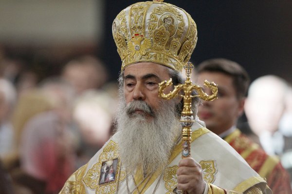 Патриарх Иерусалимский упоминает в своих молитвах Путина и российский народ