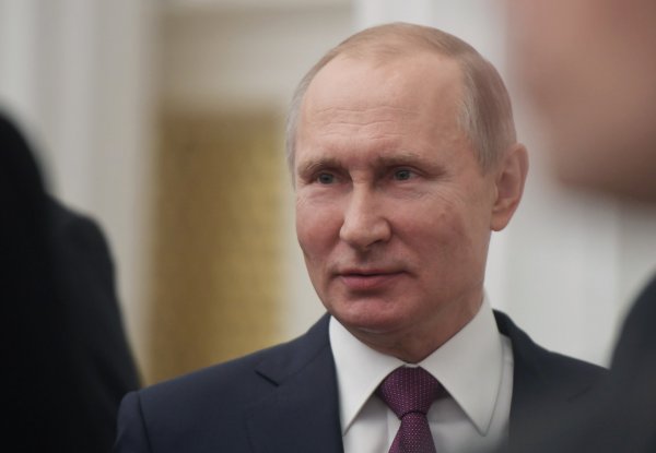 Путин отметил большую роль пасхального фестиваля в жизни России