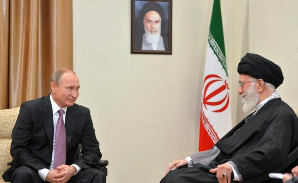 Путин обсудил с Рухани текущую ситуацию в Сирии