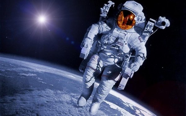 Астронавты NASA назвали лучшие и худшие фильмы о космосе