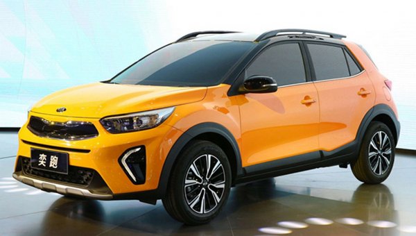 KIA представила кроссовер Yi PAO и гибридный седан Optima