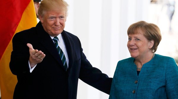 Меркель прибыла в Вашингтон для обсуждения антироссийских санкций с Трампом