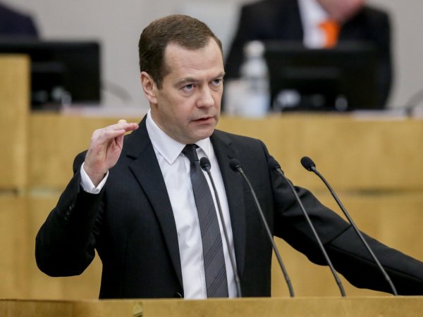 Медведев в последний раз выступит в должности председателя действующего правительства