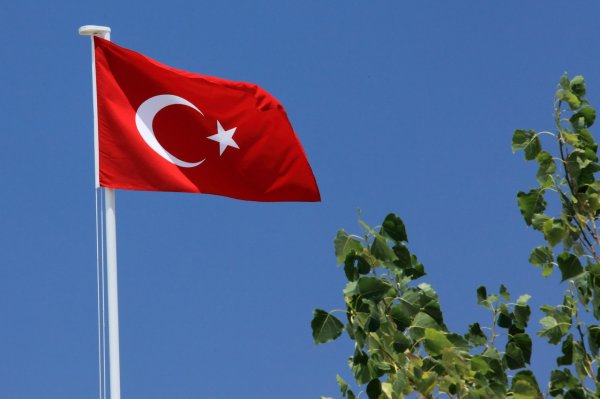 Абдуллах Гюль не претендует на пост президента Турции