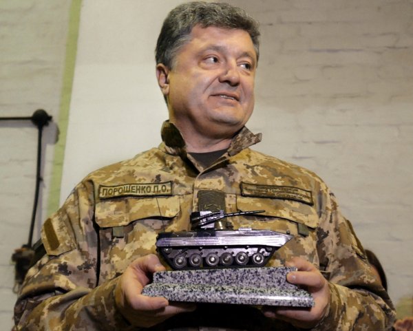 Петр Порошенко очень удивился эффективности украинской армии во время учений