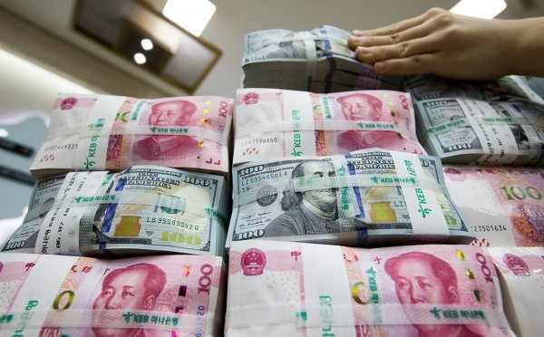 В Китае телеведущего оштрафовали на $13,5 млн за махинации на фондовом рынке