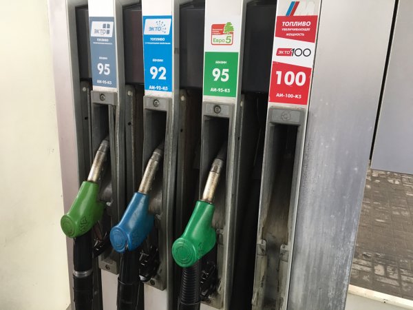 В России появился новый бензин G-Drive с октановым числом 100