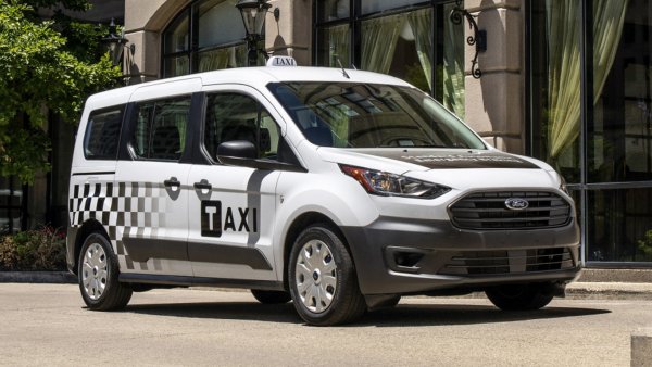 Ford представил такси нового поколения