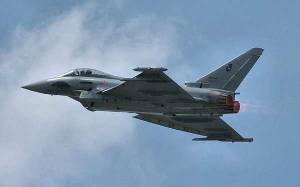 Глава ВВС Эстонии: Выпущенная истребителем Испании ракета могла упасть в России