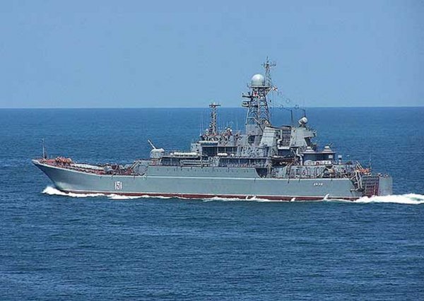 Киев попросит НАТО конвоировать корабли в Азовском море