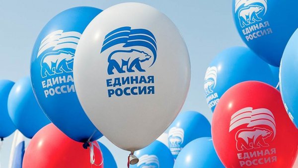 Mail.ru запретил «Единой России» размещать предвыборную рекламу с Путиным
