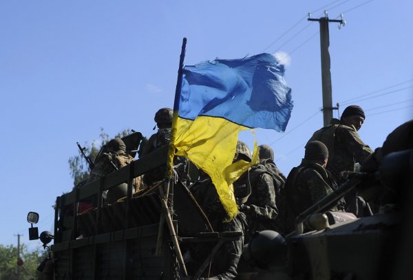 Украинские силовики захватили хутор в ЛНР и выселяют оттуда мирных жителей