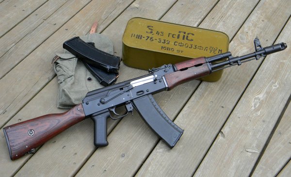 АК-74М признали одним из самых опасных автоматов в мире