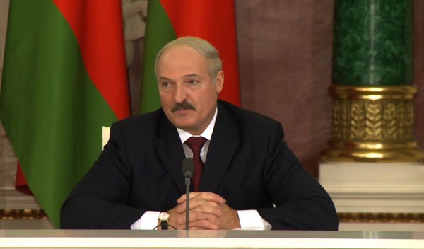 Беларусь не будет размещать у себя российскую военную базу