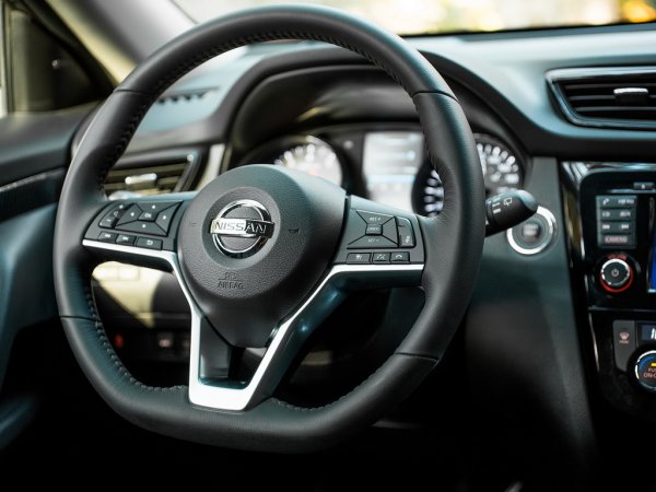 Прекрасный выбор: Блогер записал обзор на новый Nissan X-Trail 2019