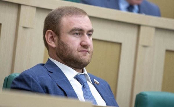 10 млн не помогли: Суд арестовал сенатора Арашукова по подозрению до 30 марта
