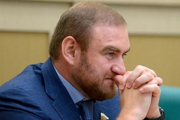 Отправленный в СИЗО «Лефортово» сенатор Арашуков отказался от тюремной еды