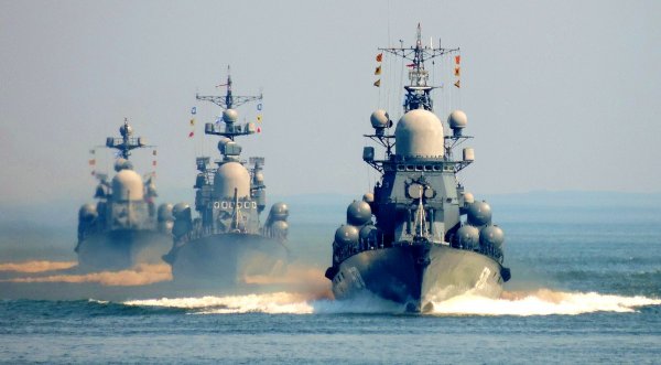 Никуда они не денутся! Корабли Балтийского флота организовали слежение за корабельной группой НАТО