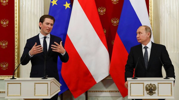 Политический скандал в Австрии грозит репутации Путина