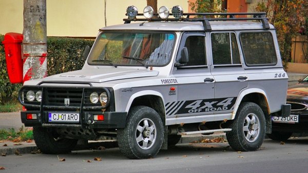«Румынский Крузак»: В интернете продают редкий рамный внедорожник АRO-24 D