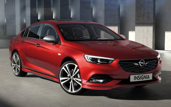 «Дарит эмоции за 600 тысяч»: Блогер провел тест-драйв Opel Insignia со «вторички»