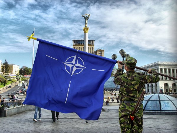 Солдаты НАТО готовятся к высадке на Украине