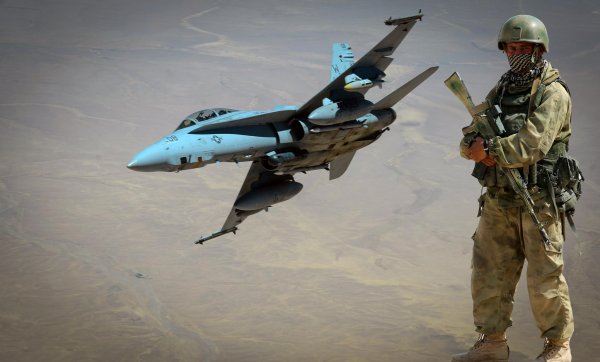 ВВС США снова атаковали отряд ЧВК Вагнера в Сирии — версия