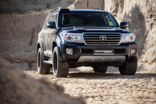 Toyota, сжалься! Каким должен быть идеальный Toyota Land Cruiser для России