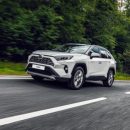 Для автоманьяков и консерваторов: Почему новый Toyota RAV4 – самый универсальный кроссовер российского рынка?