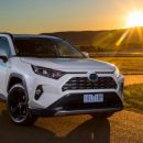 Лучший полный привод в классе: Кроссовер Toyota RAV4 продолжает набирать обороты